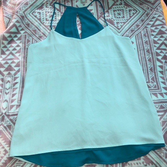 Express Top - Picture 3 of 3